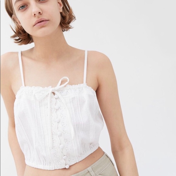 ⚡️FINAL SALE⚡️Urban Outfitters Lace Crop Top - Picture 4 of 7